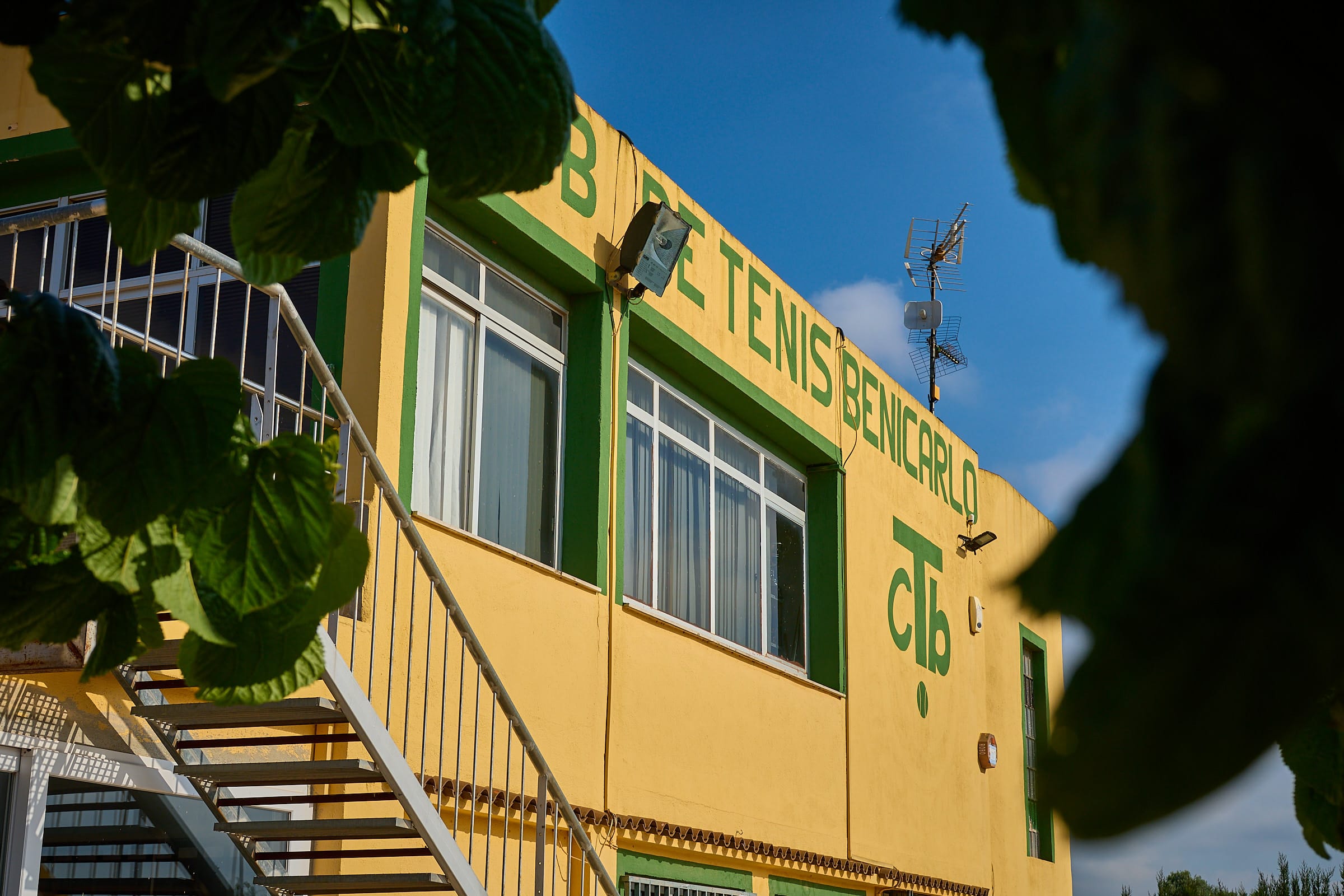 Fachada del Club de Tenis Benicarló