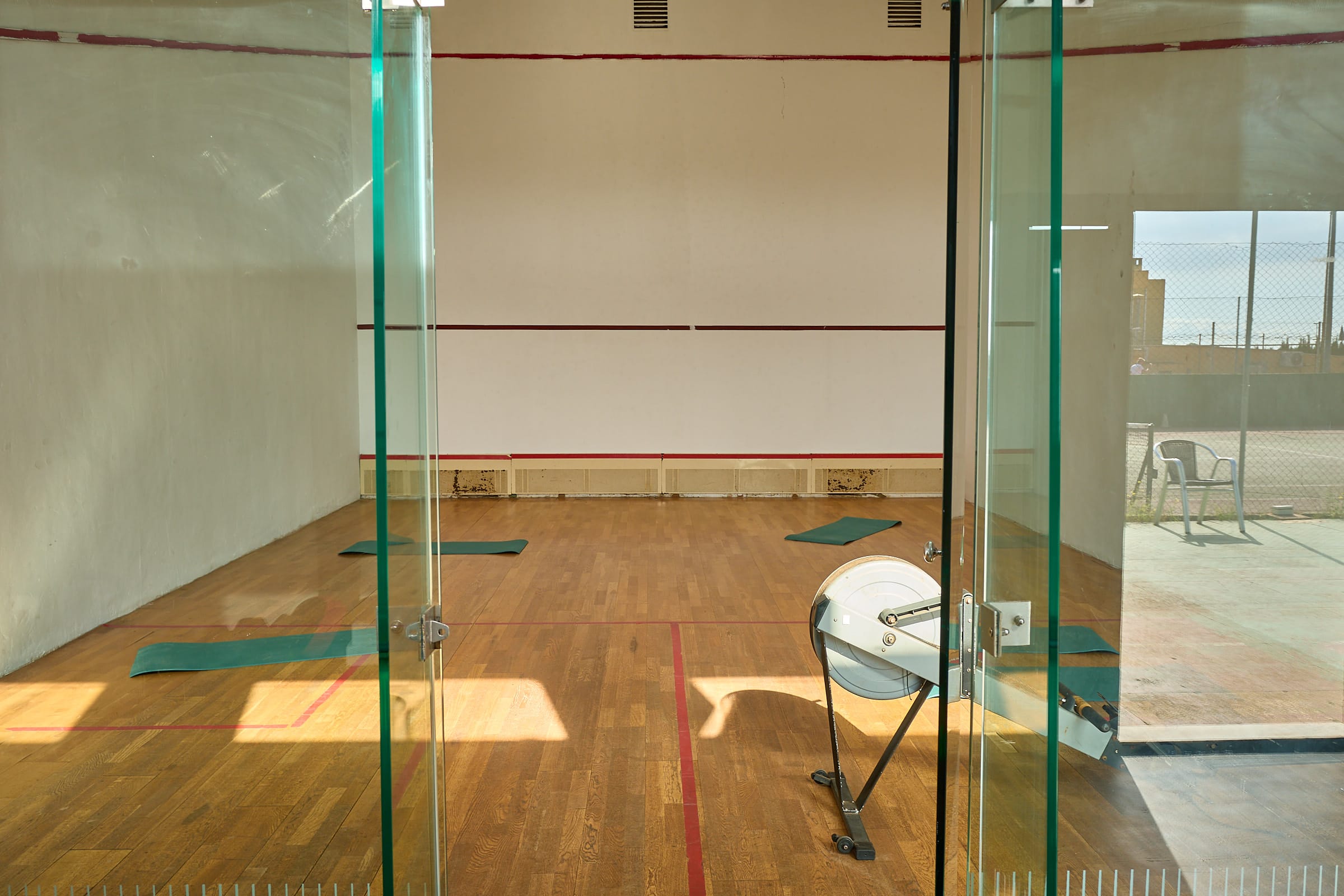 Court de squash et salle polyvalente du Club